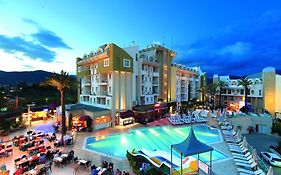 Grand Cettia Hotel